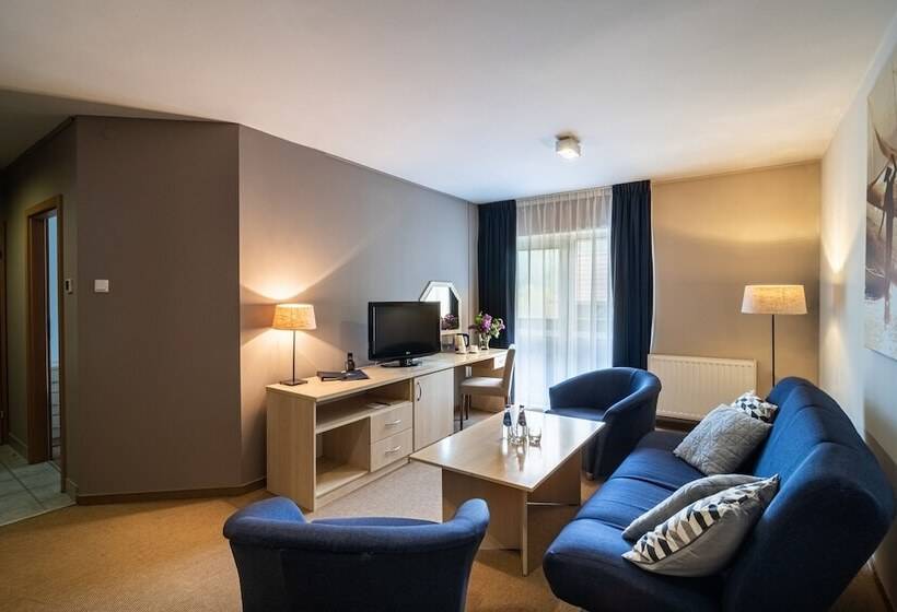 هتل Nawigator Szczawnica