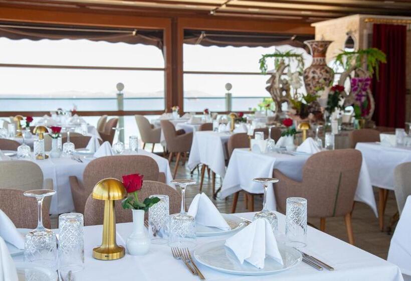 Nayla Palace Hotel Special Category