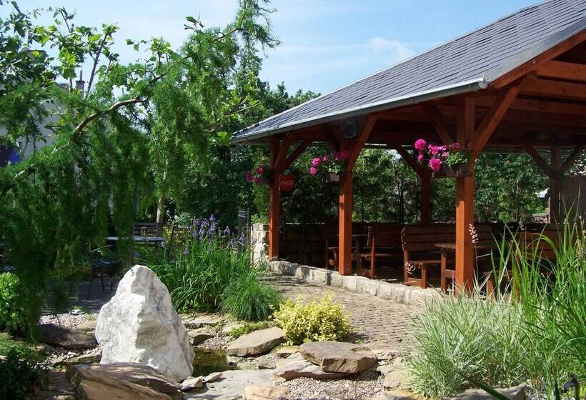 בית מלון כפרי Paříž