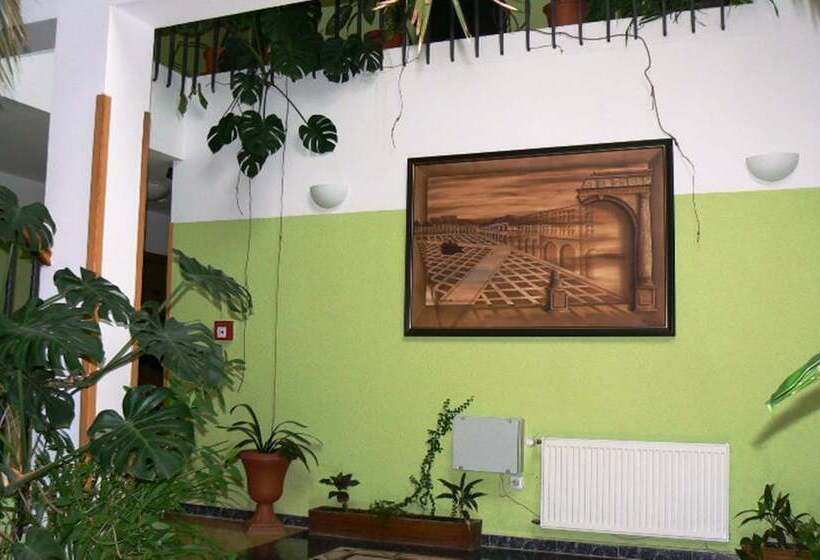 فندق Paříž
