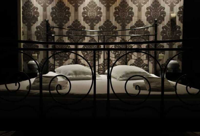 ホテル Pensiunea Vidalis