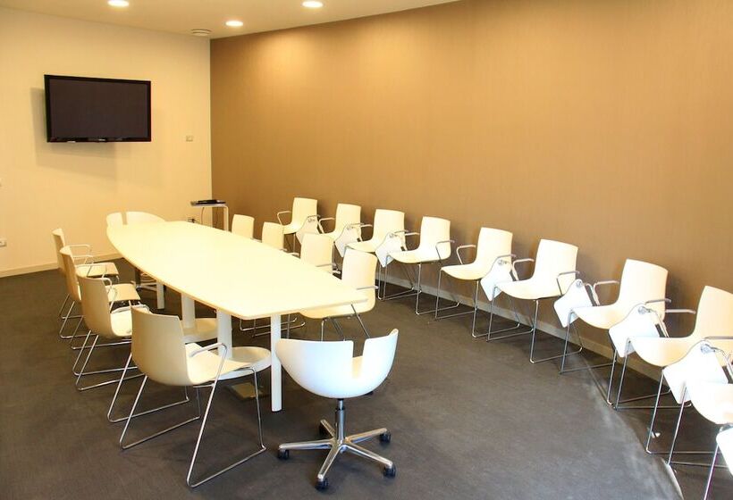 בית מלון כפרי Pineta