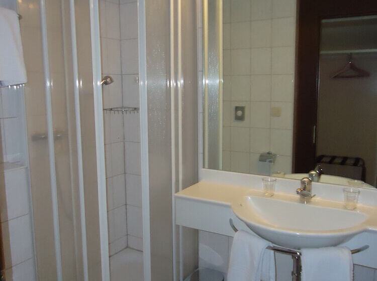 ホテル Quellenhof Leukerbad