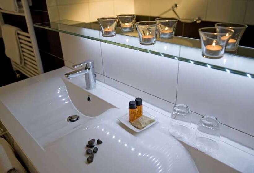 ホテル Quellenhof Leukerbad