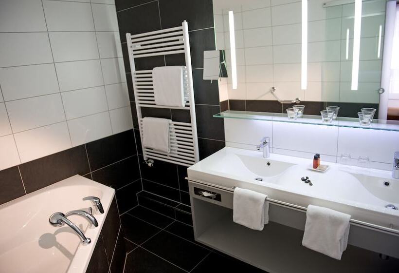 ホテル Quellenhof Leukerbad