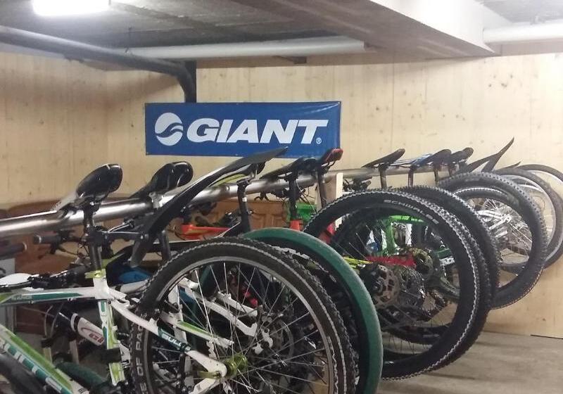 ホテル Quellenhof Leukerbad