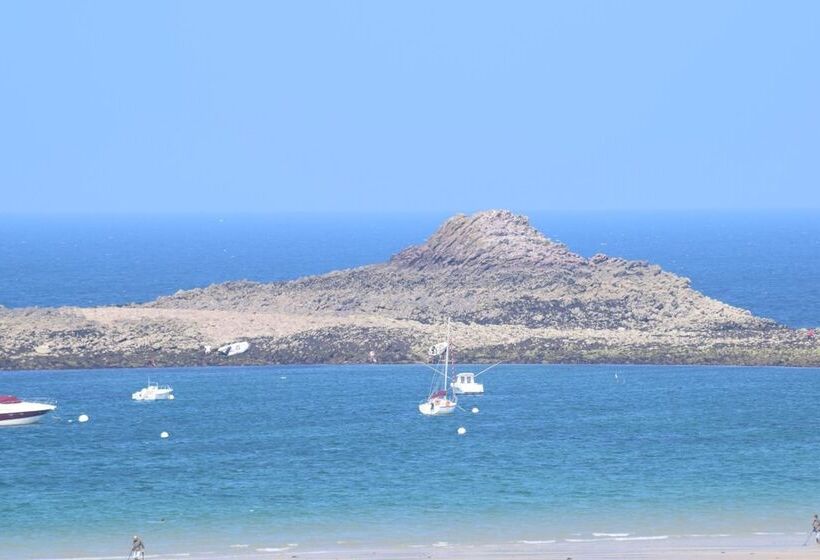 ホテル Quick Palace Saint Brieuc