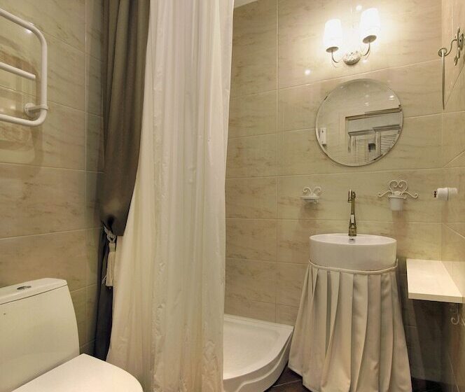 Remarka Hotel On Stolyarniy