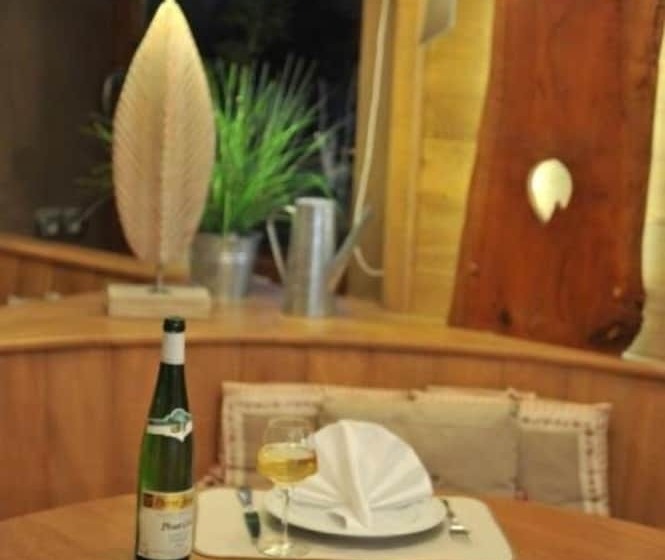 בית מלון כפרי Hôtel Restaurant A L Aigle