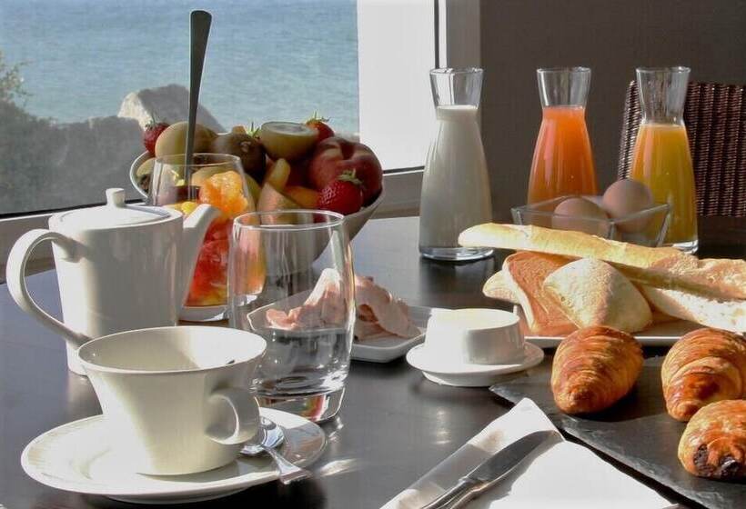 בית מלון כפרי Logis Hôtel & Restaurant Les Mouettes   Larmor Plage, Proche De Lorient