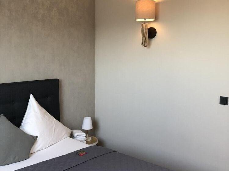 فندق Restaurant Zum Löwen