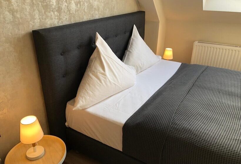 فندق Restaurant Zum Löwen