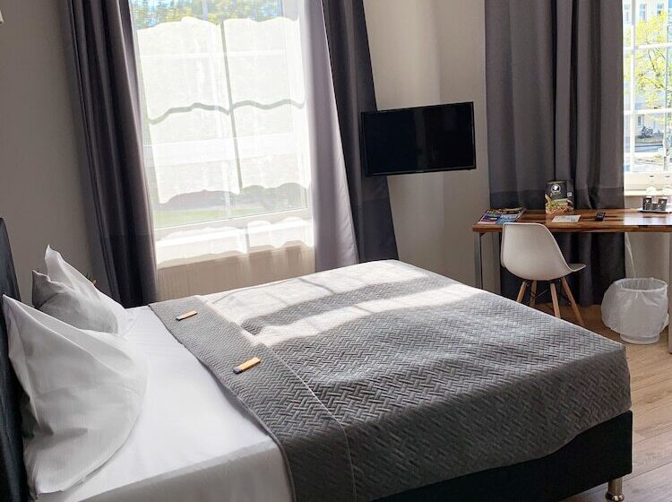 فندق Restaurant Zum Löwen