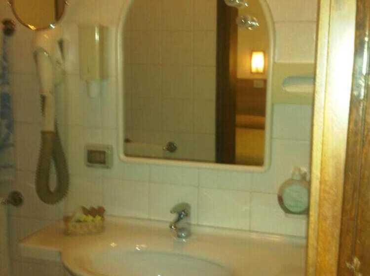 فندق Ristorante Alla Botte