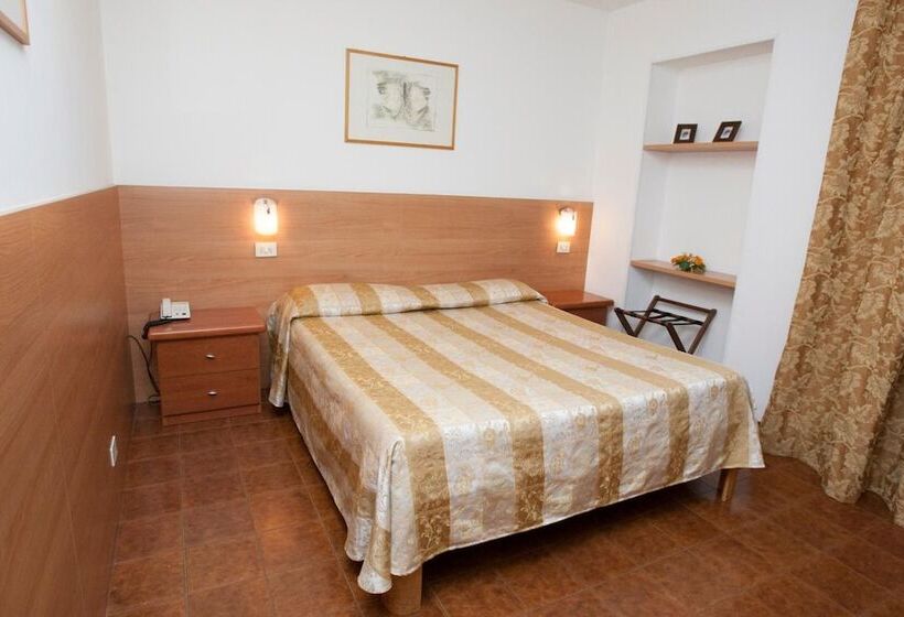 فندق Ristorante Alla Botte