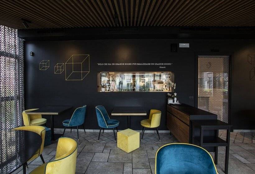 ホテル Ristorante Eurossola