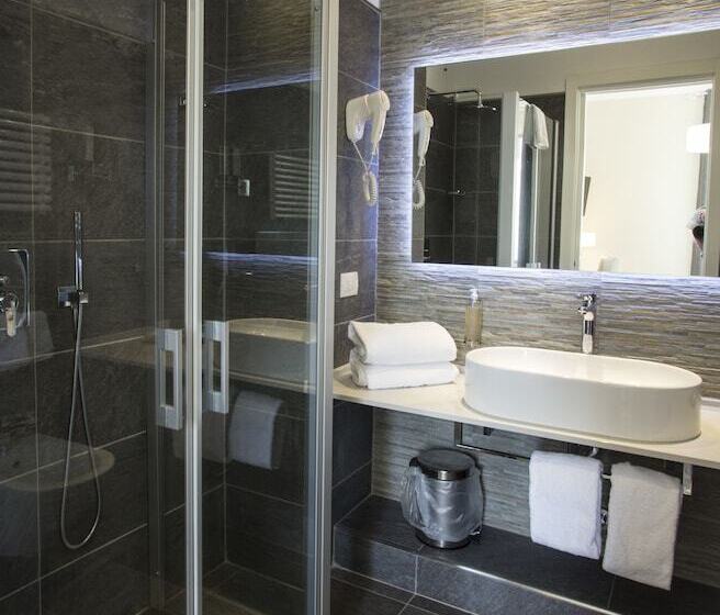 ホテル Ristorante Eurossola