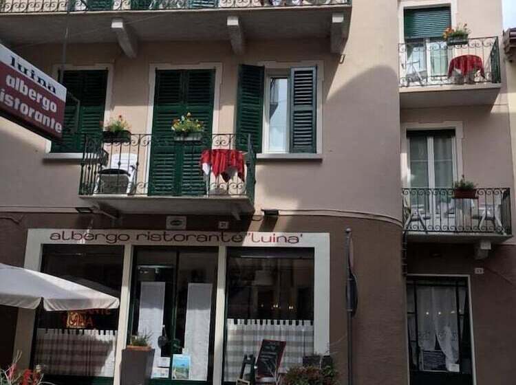 Отель Luina