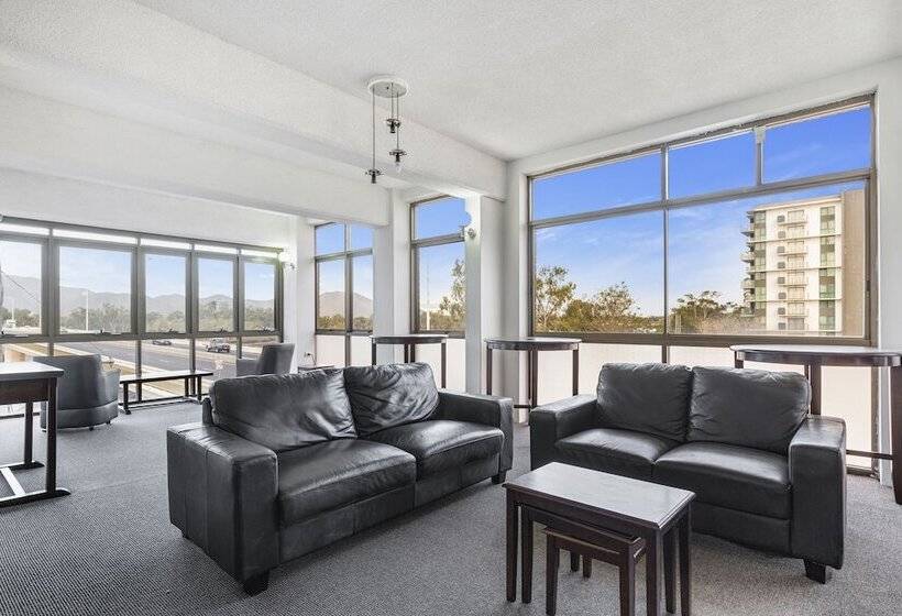 Rockhampton Riverside Central Hotel Official