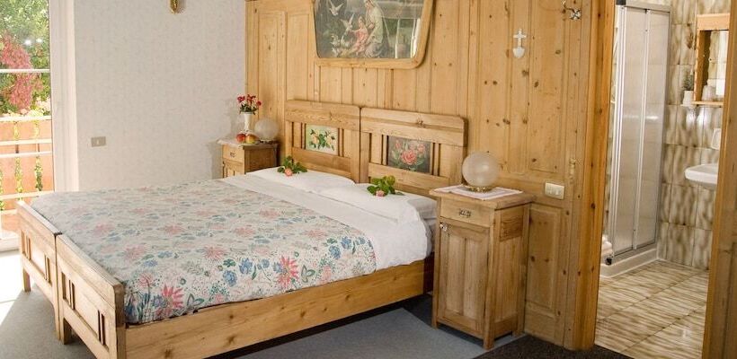 فندق Rosa Resort