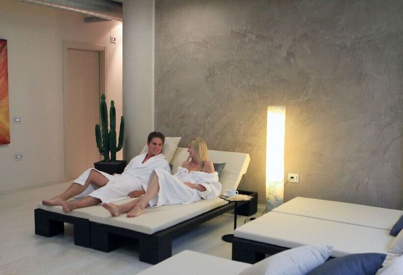 בית מלון כפרי Sabbia D Oro