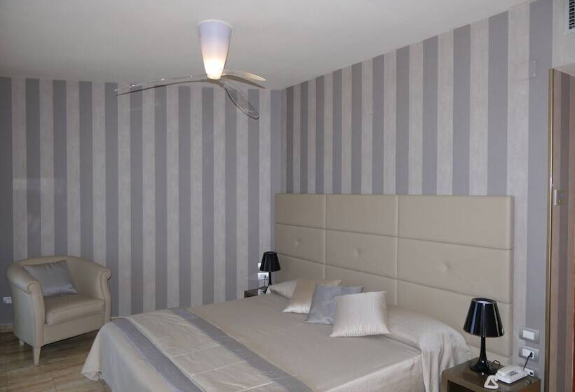 בית מלון כפרי Sabbia D Oro