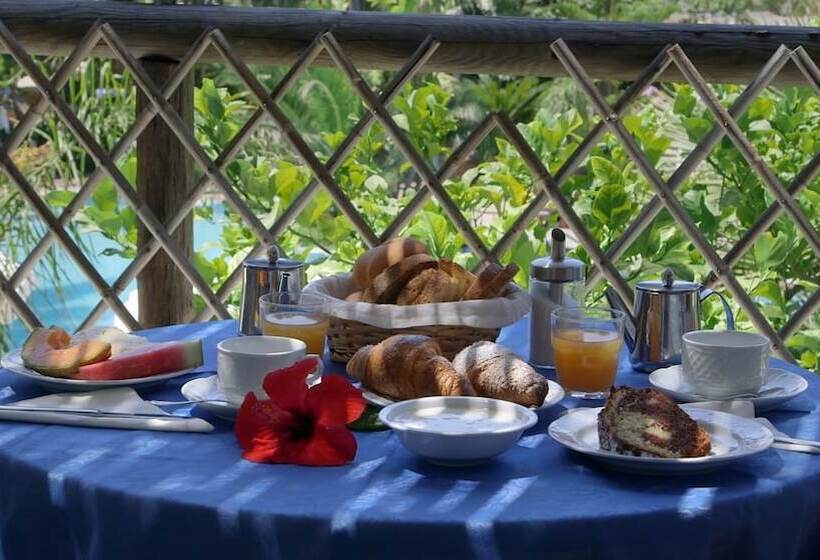 Semiramis Hotel De Charme & Pools