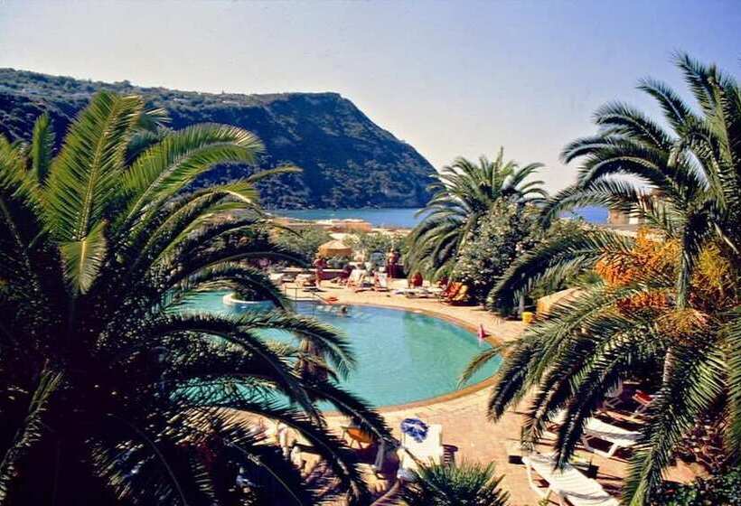 Semiramis Hotel De Charme & Pools