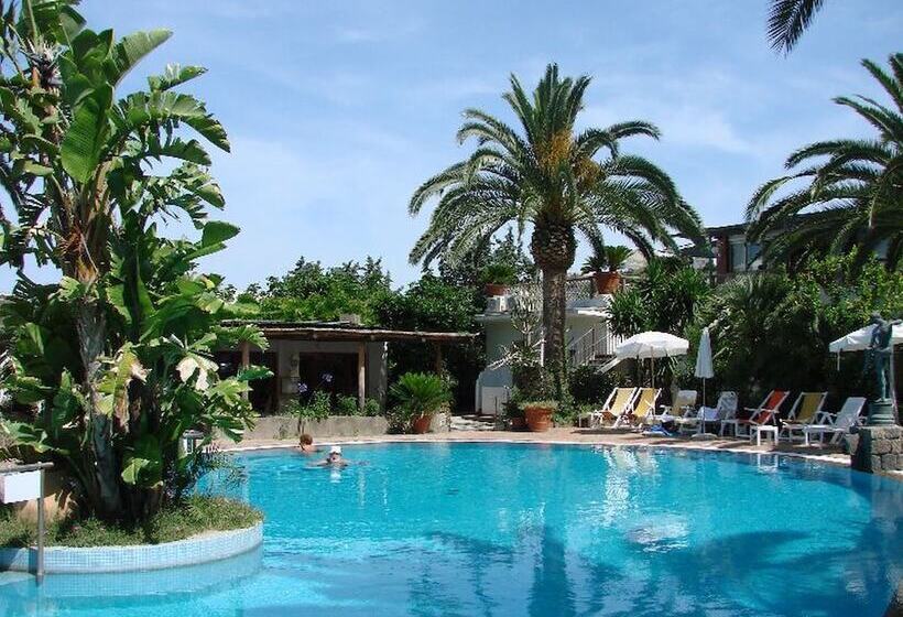 Semiramis Hotel De Charme & Pools