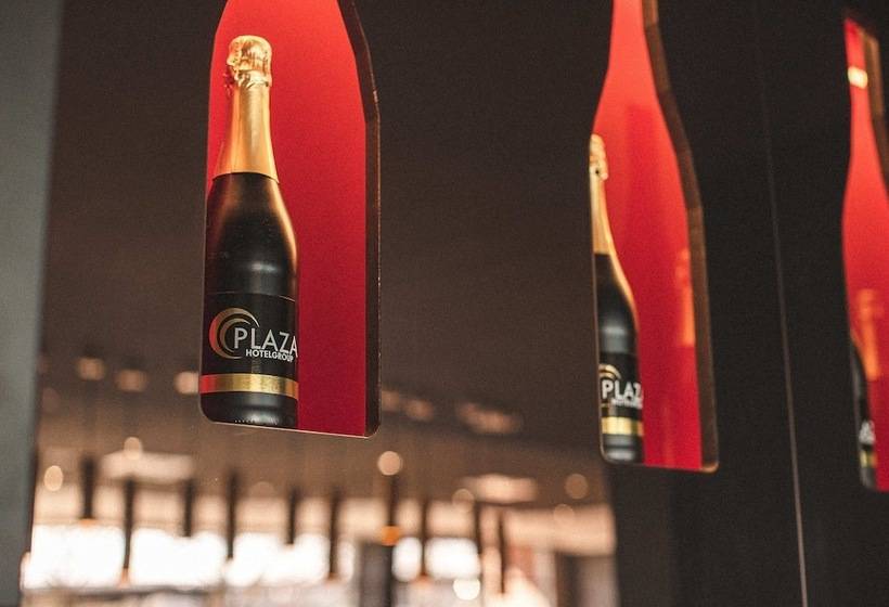 هتل Plaza Premium Karlsruhe