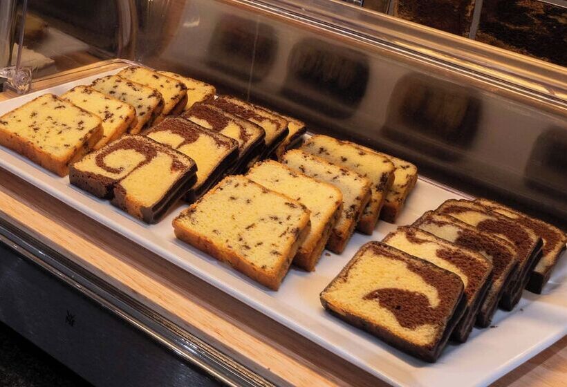 هتل Plaza Premium Karlsruhe