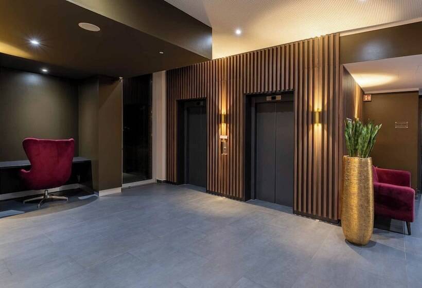 هتل Plaza Premium Karlsruhe