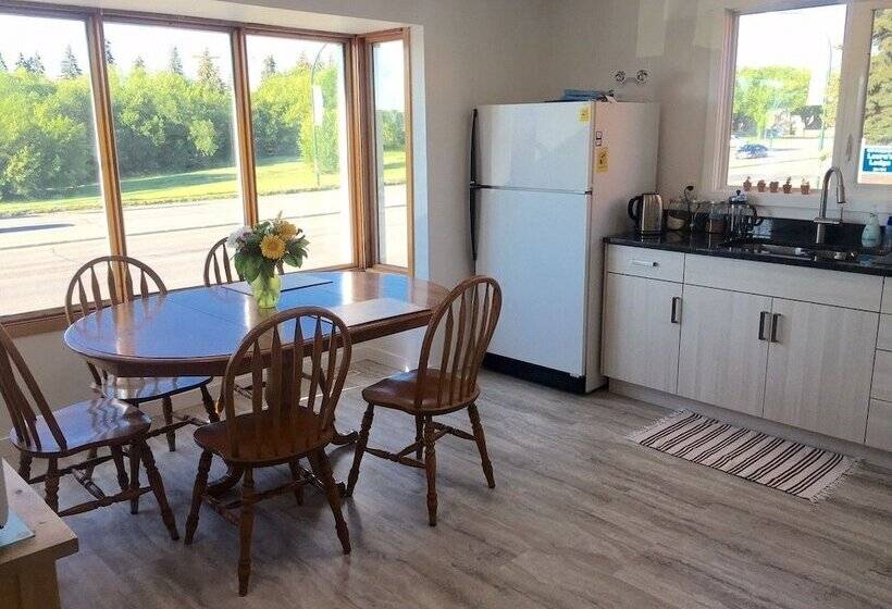 호텔 The Inn On College