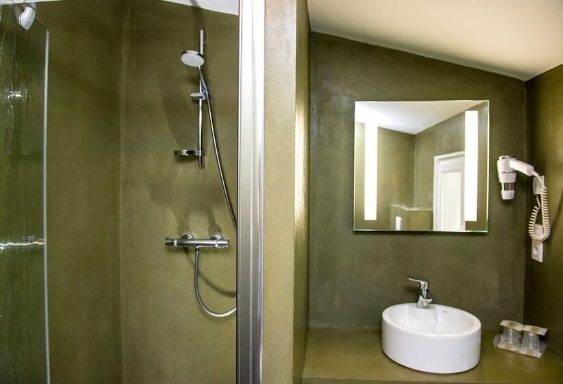 Logis Hotel Ur Hegian