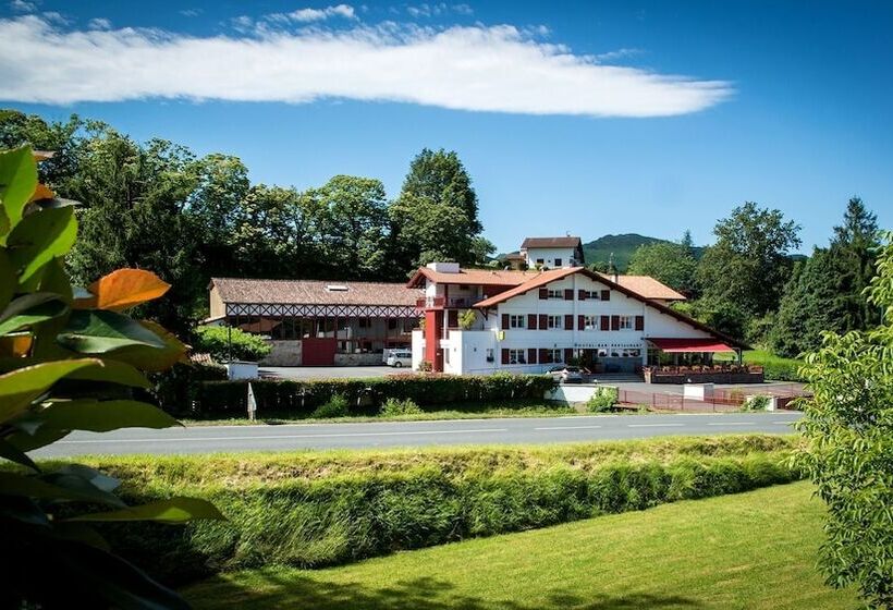 Logis Hotel Ur Hegian