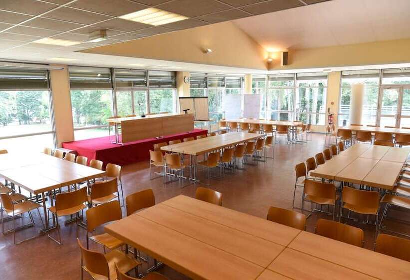 فندق Hôtel Valpré