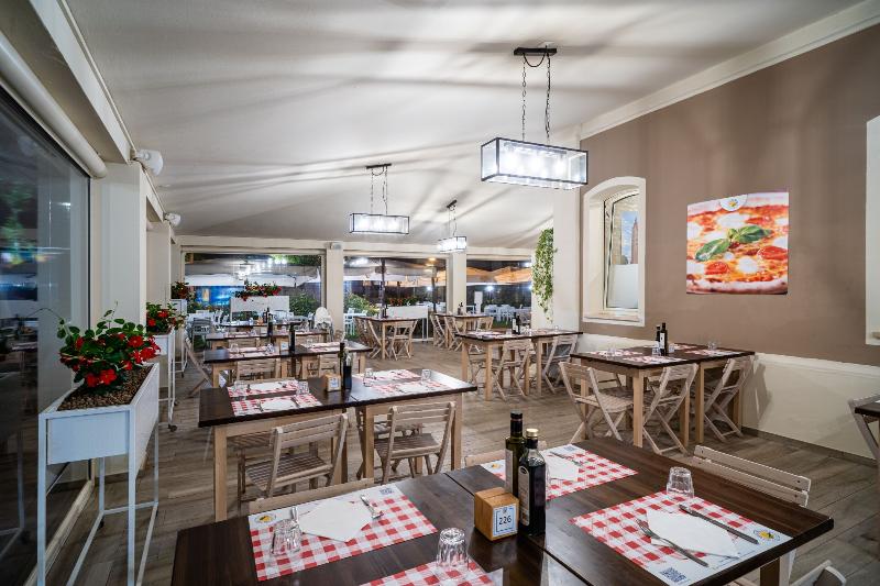 酒店 Club Del Sole Vigna Sul Mar Family Camping Village