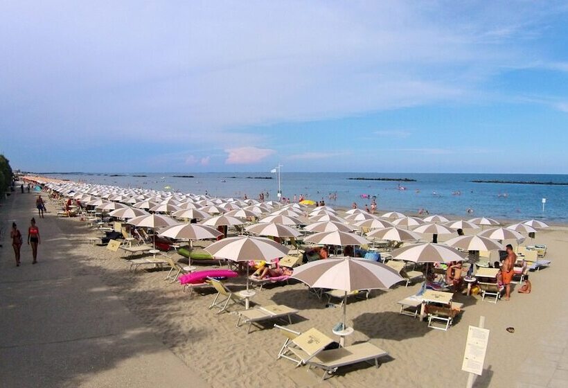 酒店 Club Del Sole Vigna Sul Mar Family Camping Village