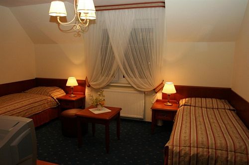 ホテル Willa Anna