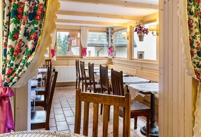 هتل New Willa Jan