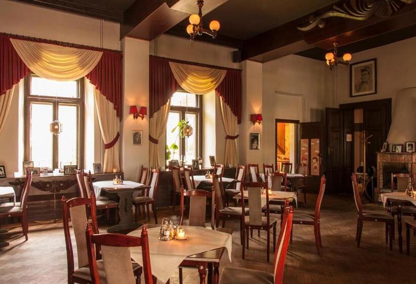 هتل Willa Marta Szczawnica