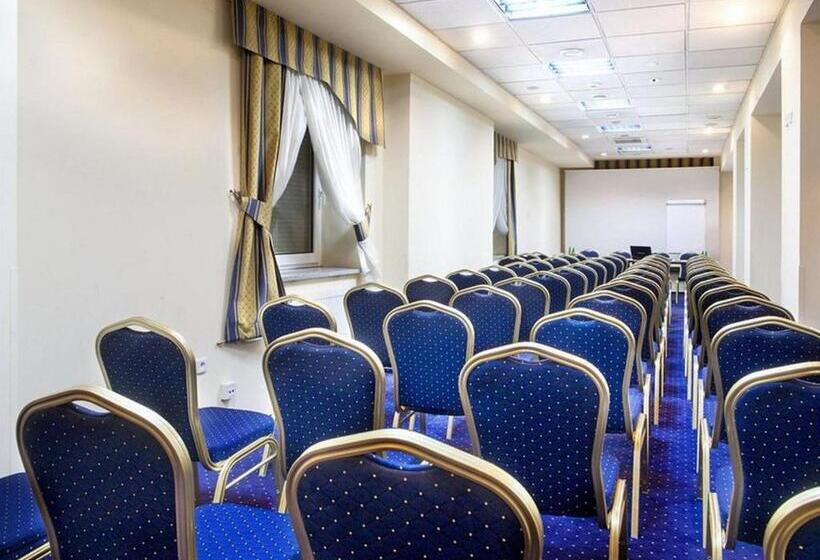 ホテル Willa Wolność