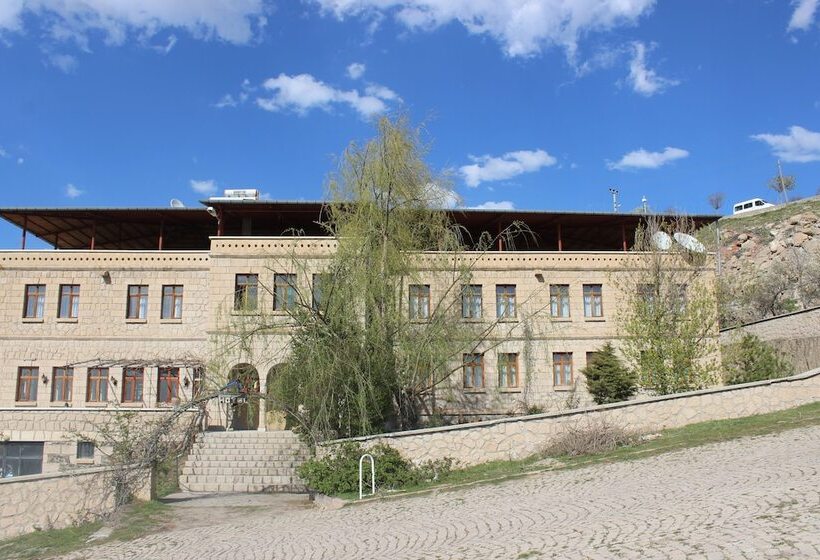 Kapadokya Stonelake Hotel
