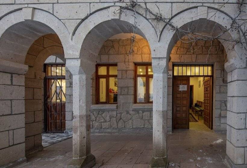 Kapadokya Stonelake Hotel