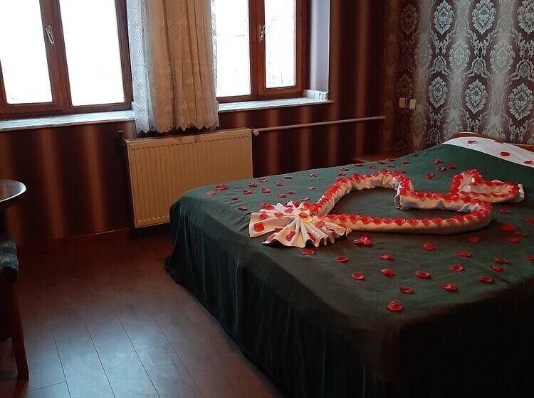 Kapadokya Stonelake Hotel