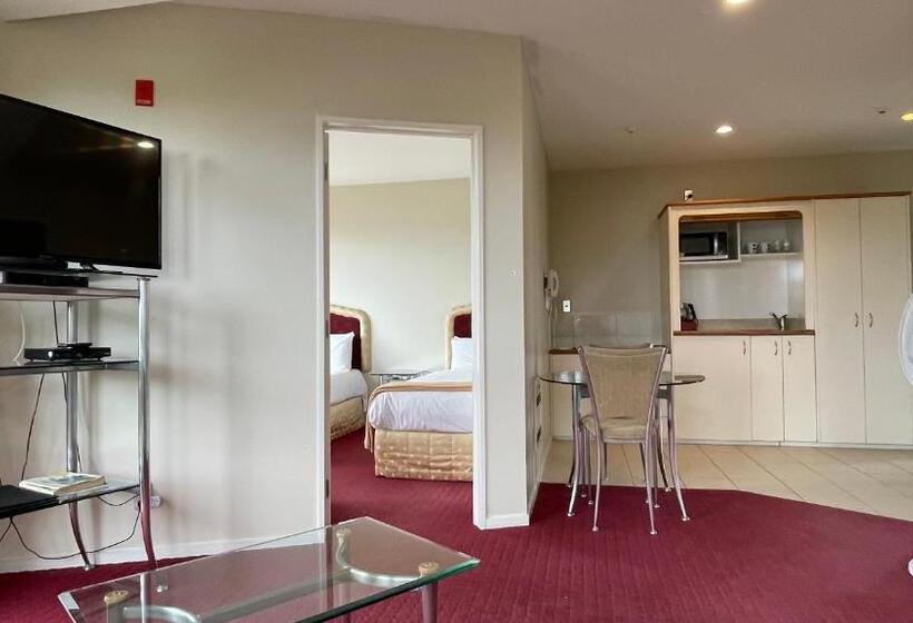 汽车旅馆  Chantillys Motor Lodge