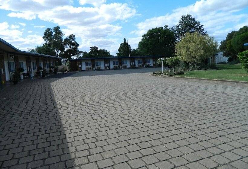 Orana Windmill Motel