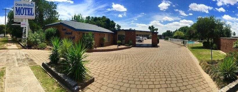 Orana Windmill Motel