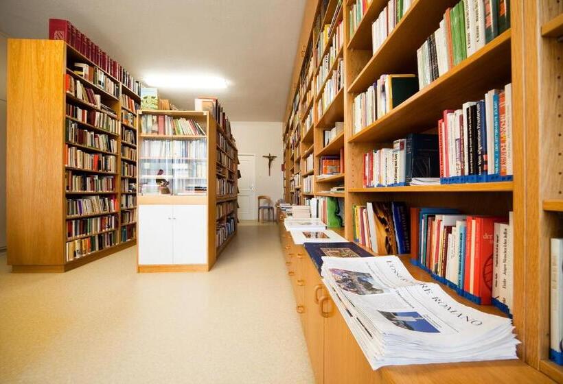 Резиденция Kloster Esthal