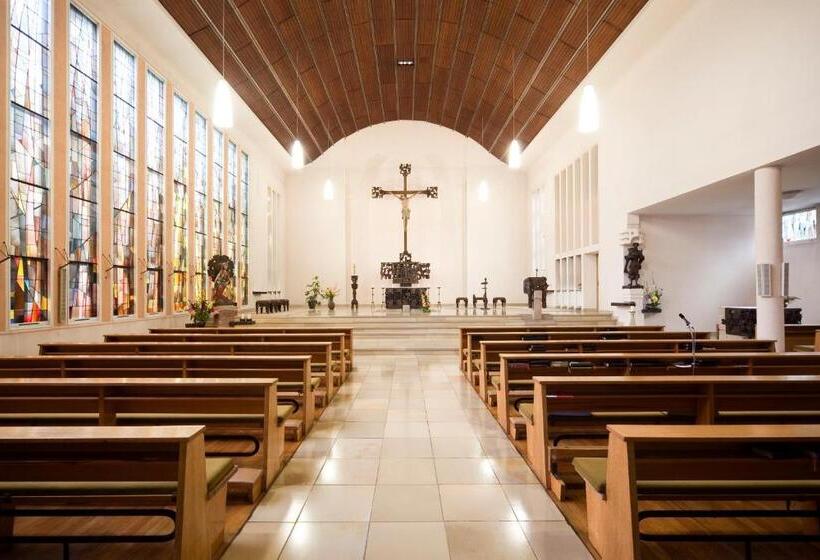 Резиденция Kloster Esthal